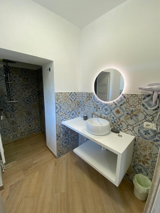 Around Lago Maggiore Rooms Reno Di Leggiuno المظهر الخارجي الصورة
